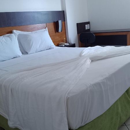 Natal Plaza Suites- Ponta Negra Buitenkant foto